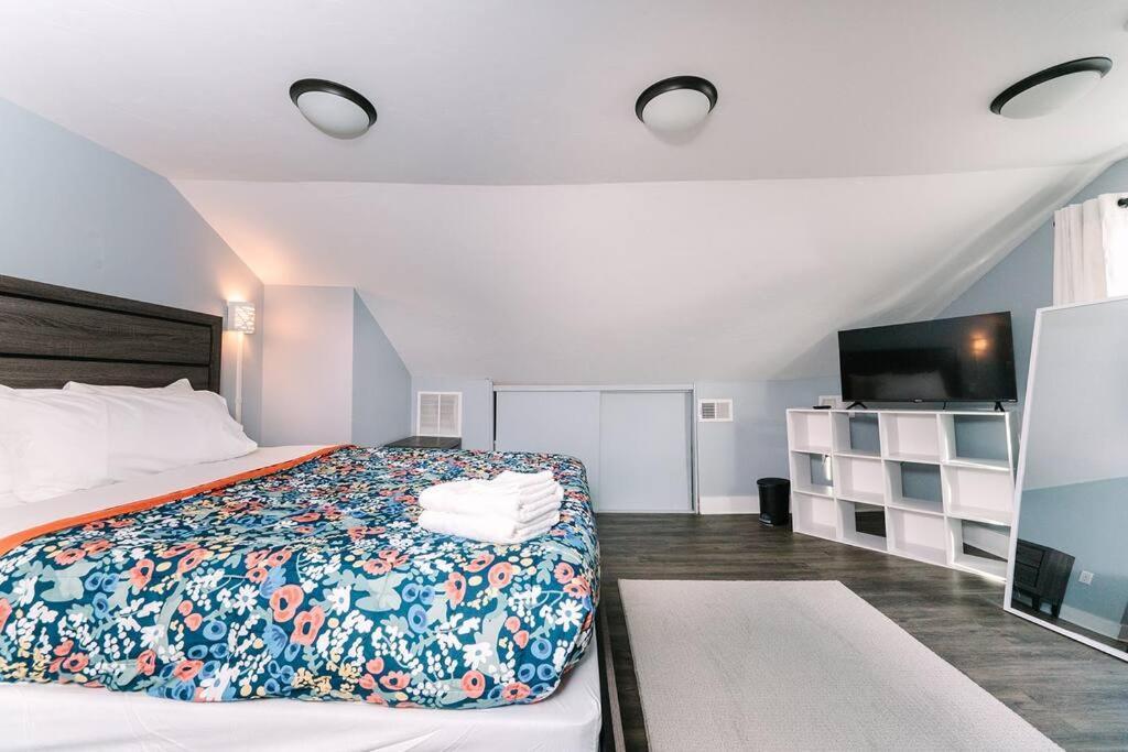 High-speed Internet - Parking - Washer & Dryer Apartamento