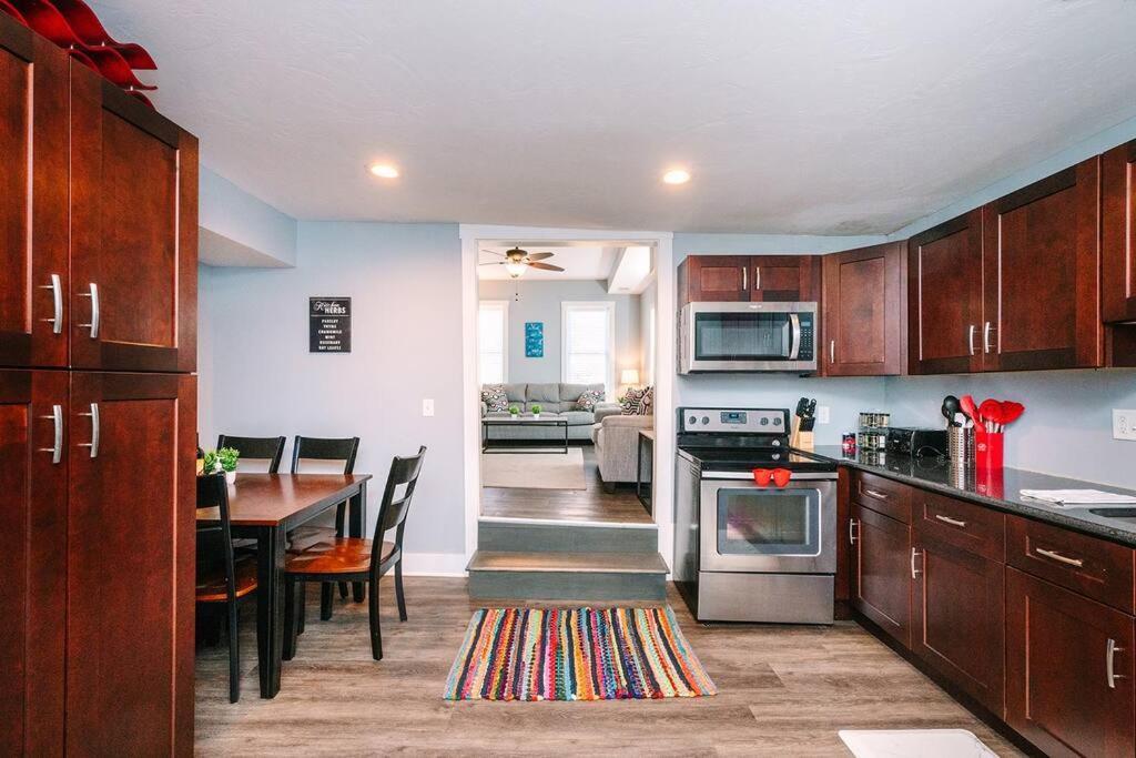 Apartamento High-speed Internet - Parking - Washer & Dryer Pittsburgh